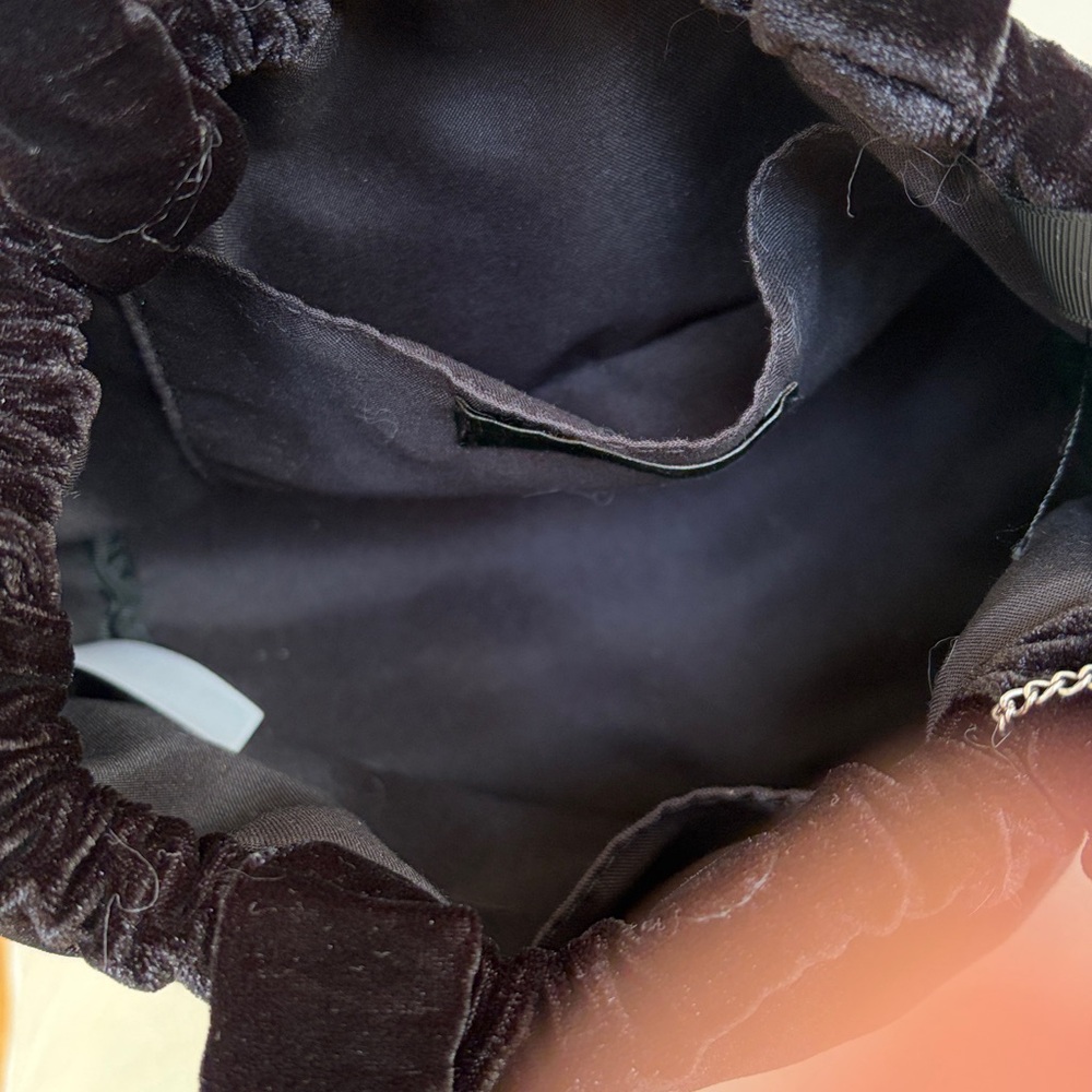 House of Harlow Black Velvet Evening Bag - Picture 8 of 10
